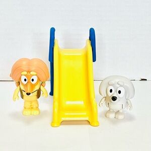 Bluey Mini PVC Figures Indy & Lila With Sliding Board Moose Toys